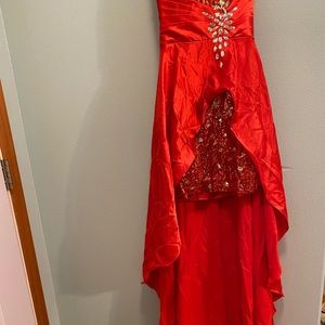 Red prom dress
